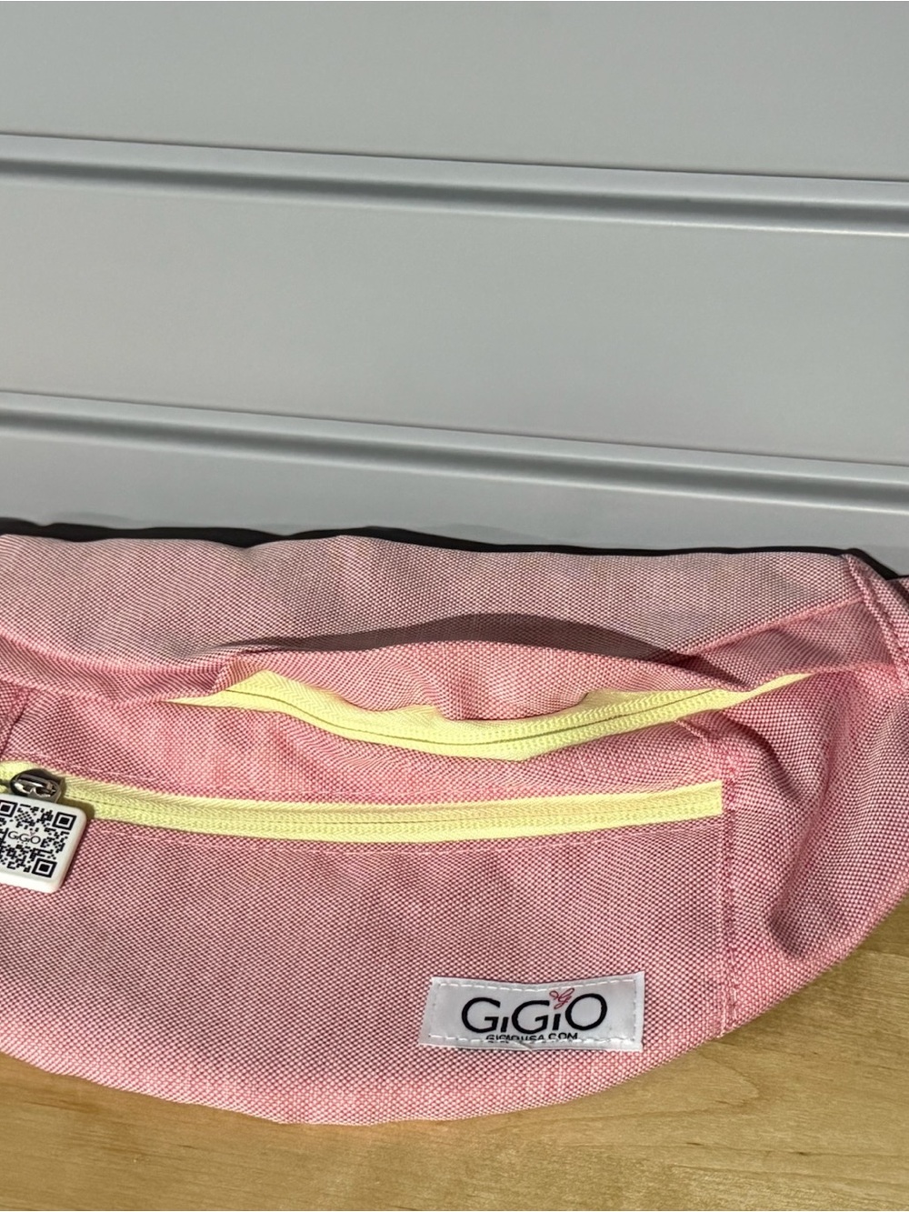 GiGiO Pink Waist Bag with Yellow Trim